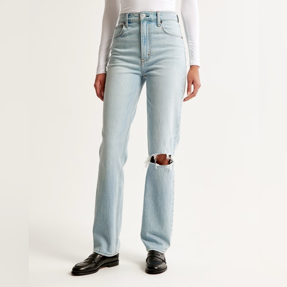 Abercrombie & Fitch Ultra High Rise 90s Straight Jean